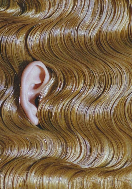 Archillect ID 406727