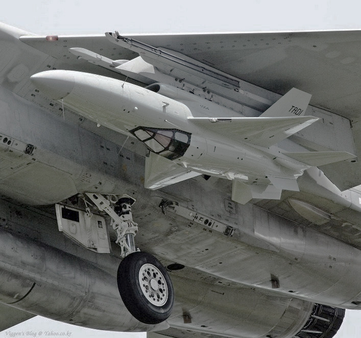 Archillect ID 406839