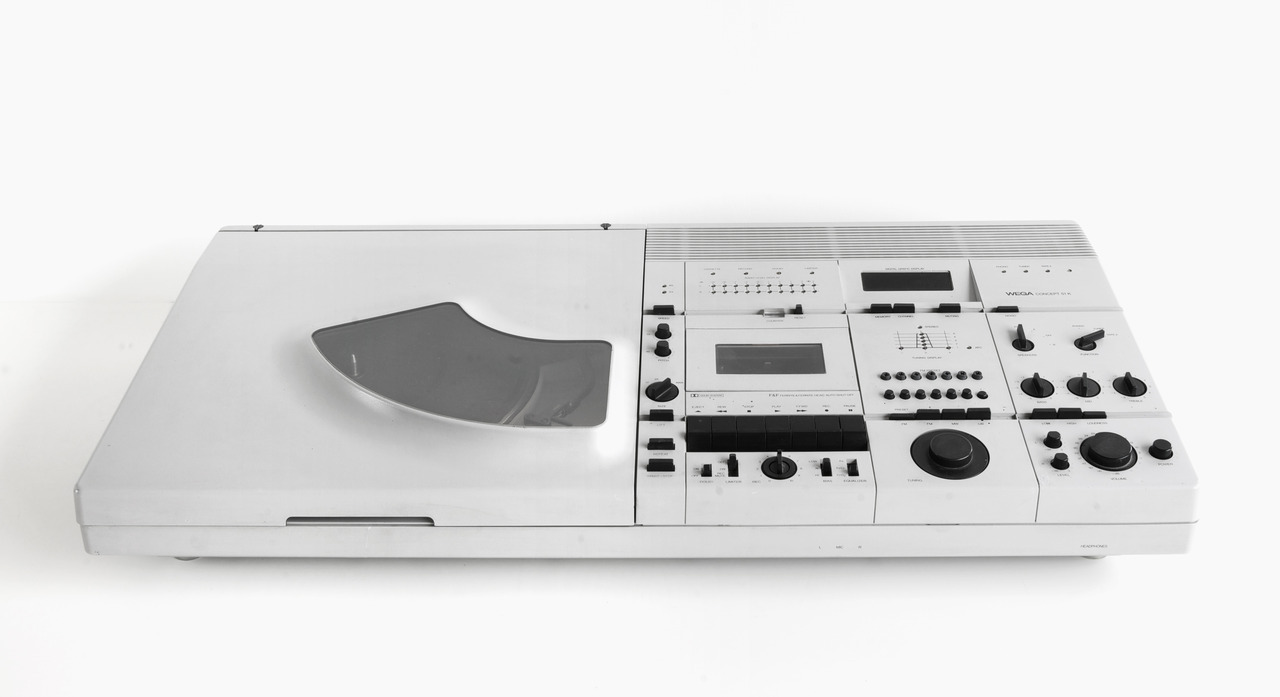 Archillect ID 406852