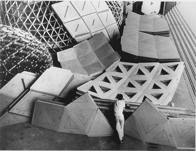 Archillect ID 406873