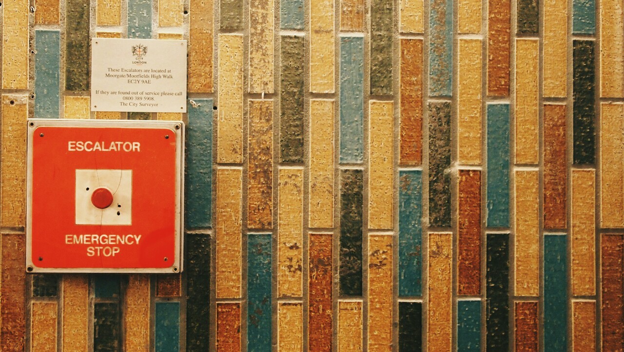 Archillect ID 407025