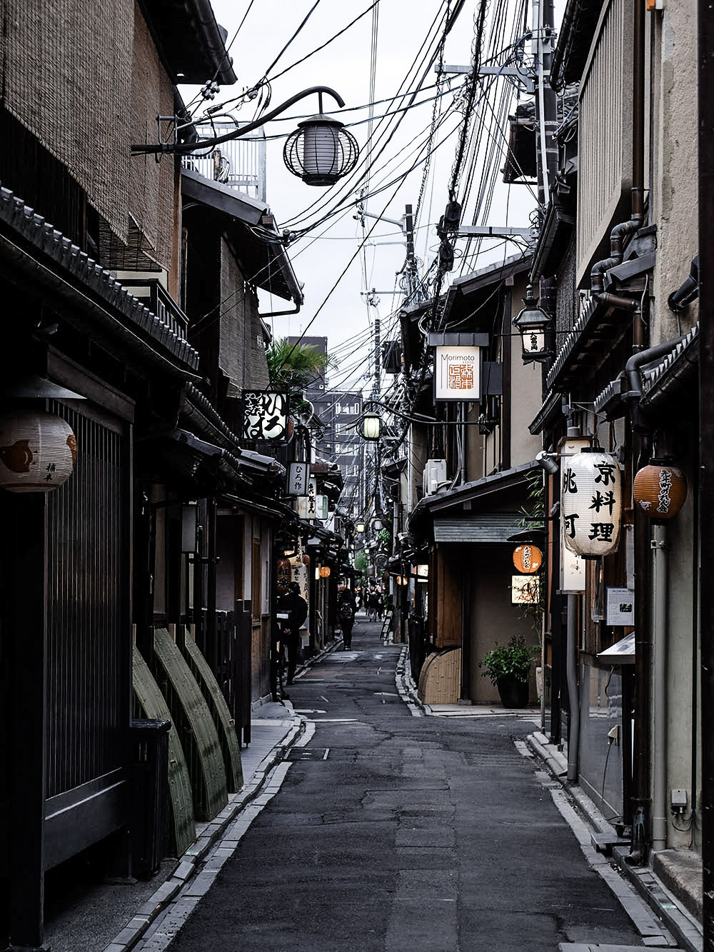 Archillect ID 407142