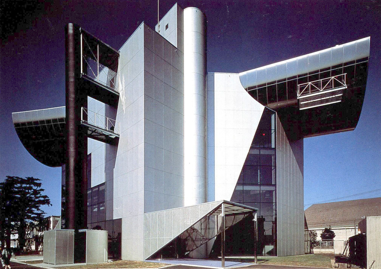 Archillect ID 407168