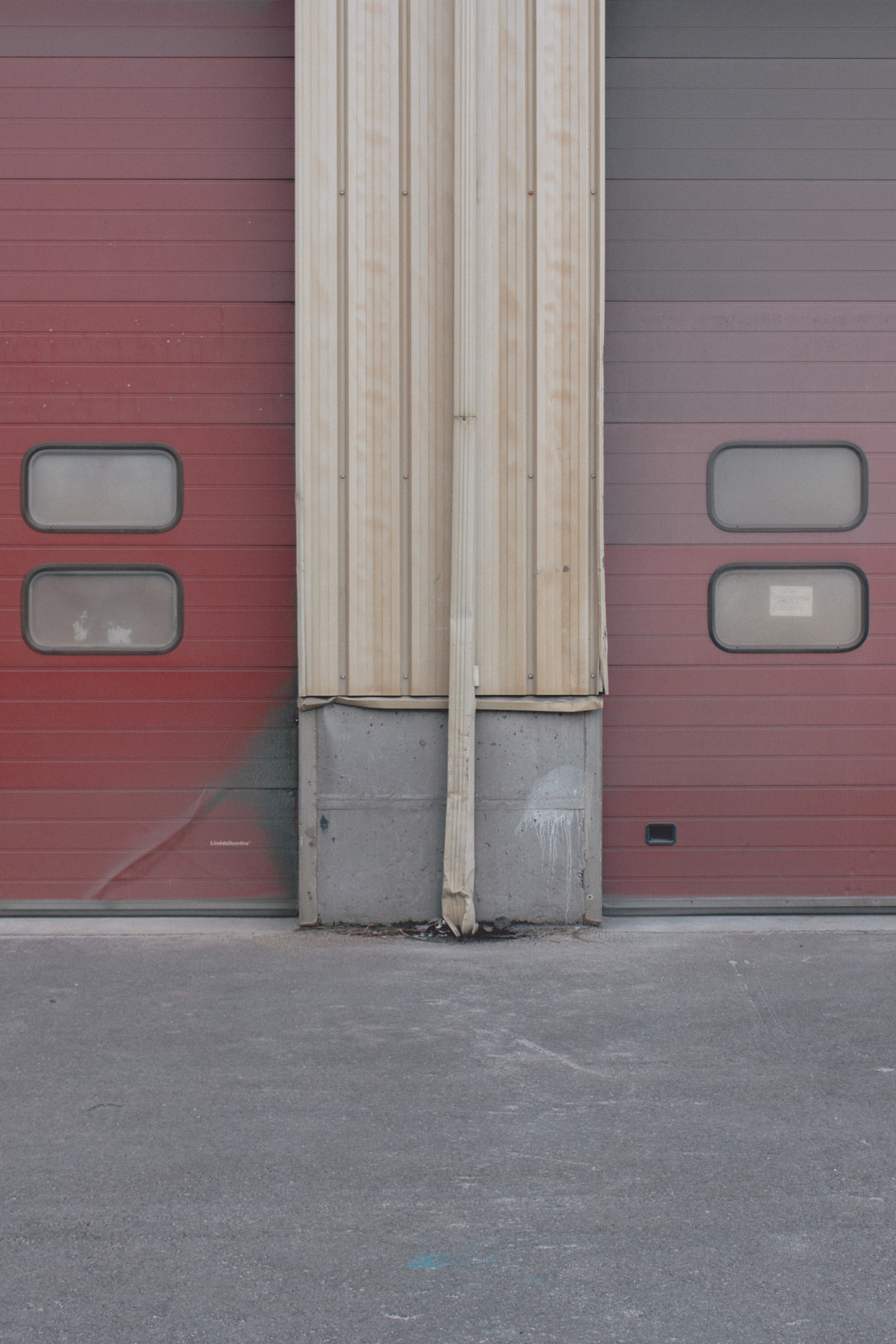 Archillect ID 407207