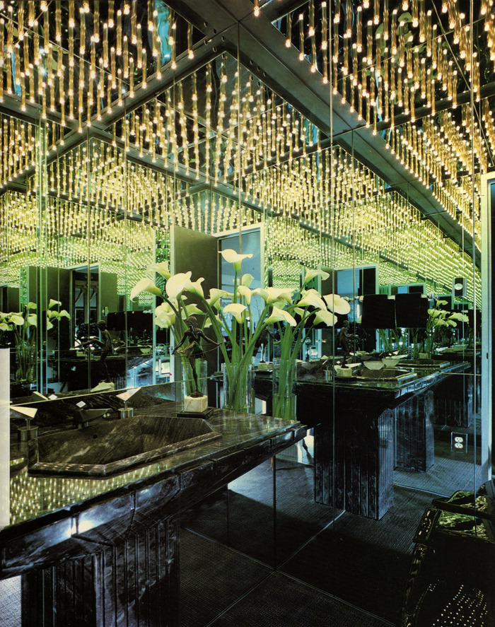 Archillect ID 407217