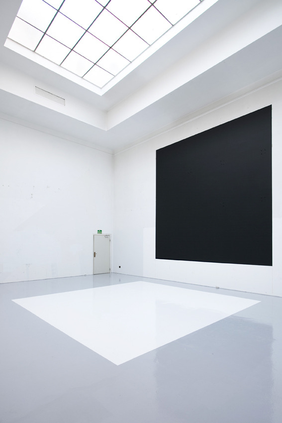 Archillect ID 407245