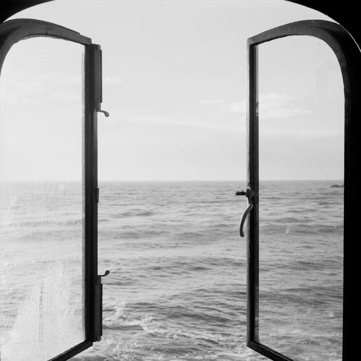 Archillect ID 407249