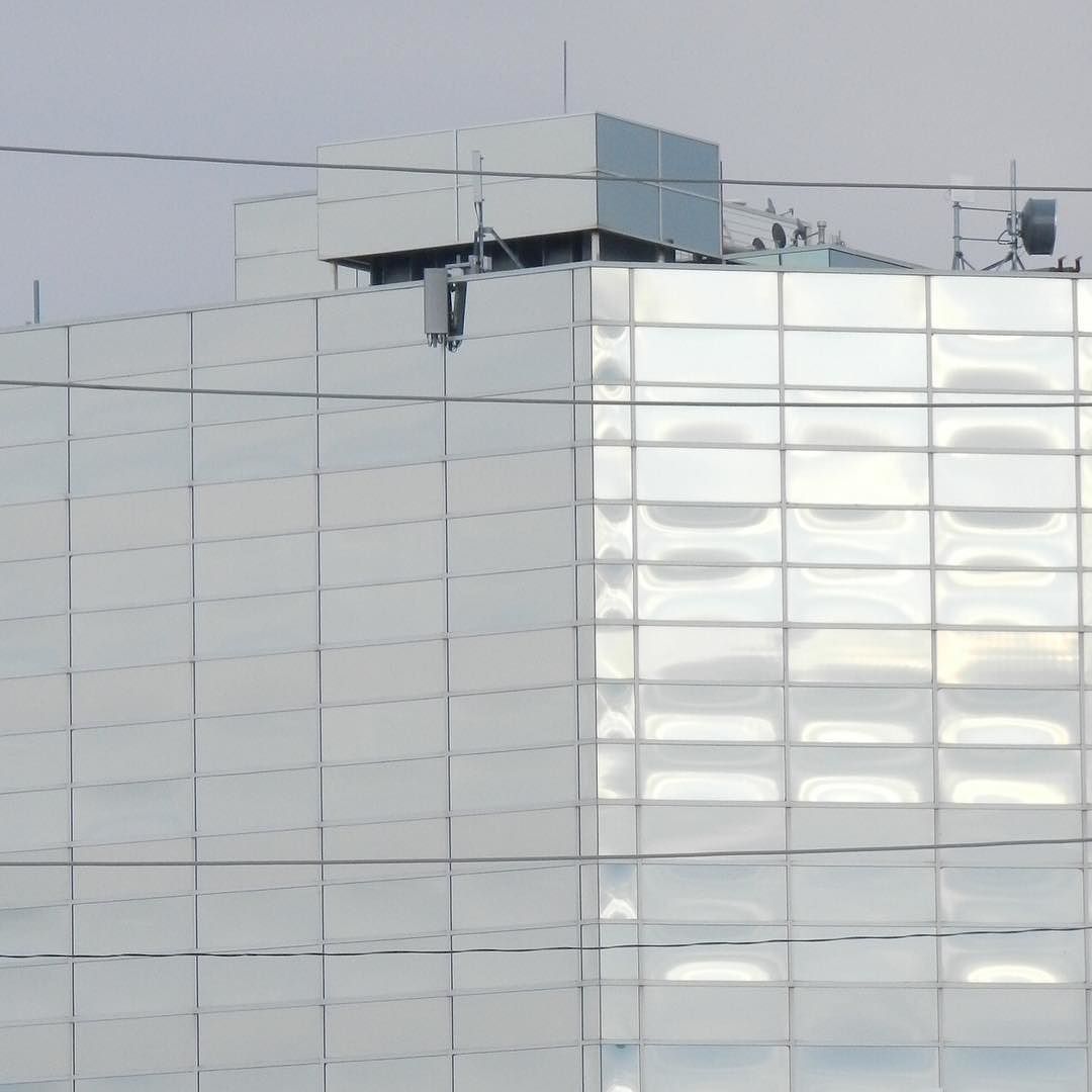 Archillect ID 407274