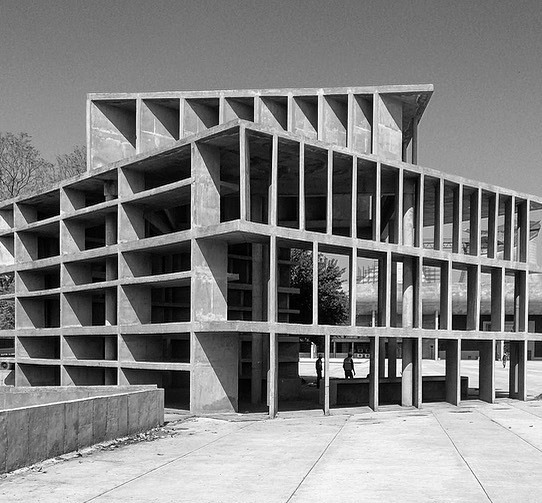 Archillect ID 407309