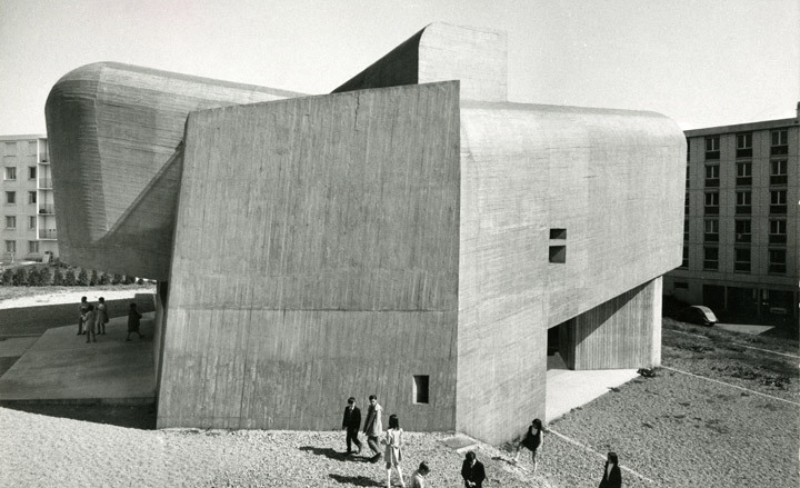 Archillect ID 407329