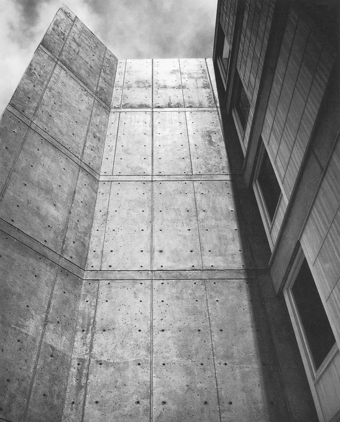 Archillect ID 407379