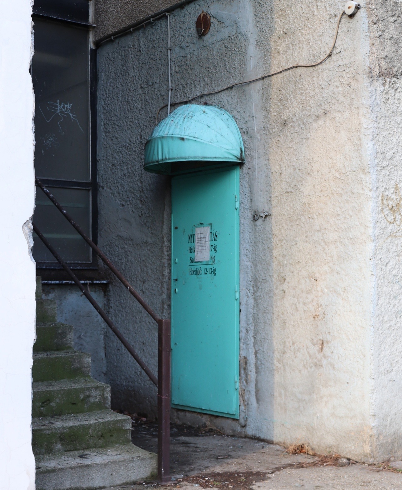 Archillect ID 407382