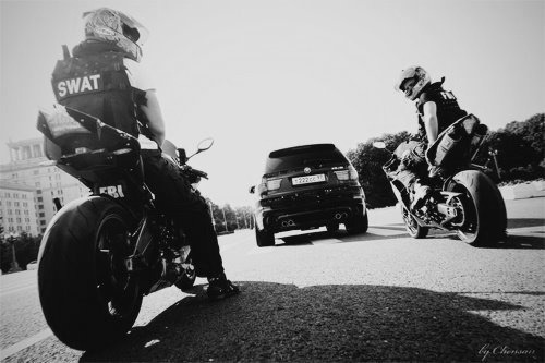 Archillect ID 407393