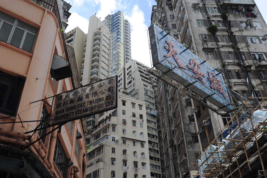 Archillect ID 407446