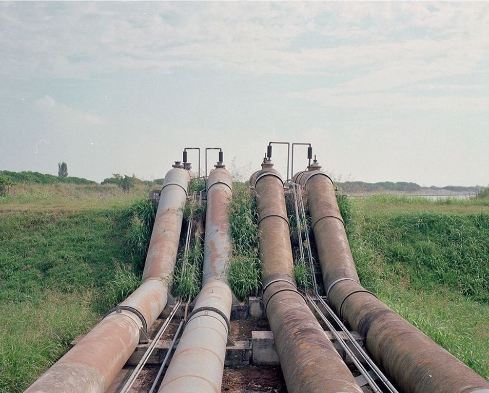 Archillect ID 407513