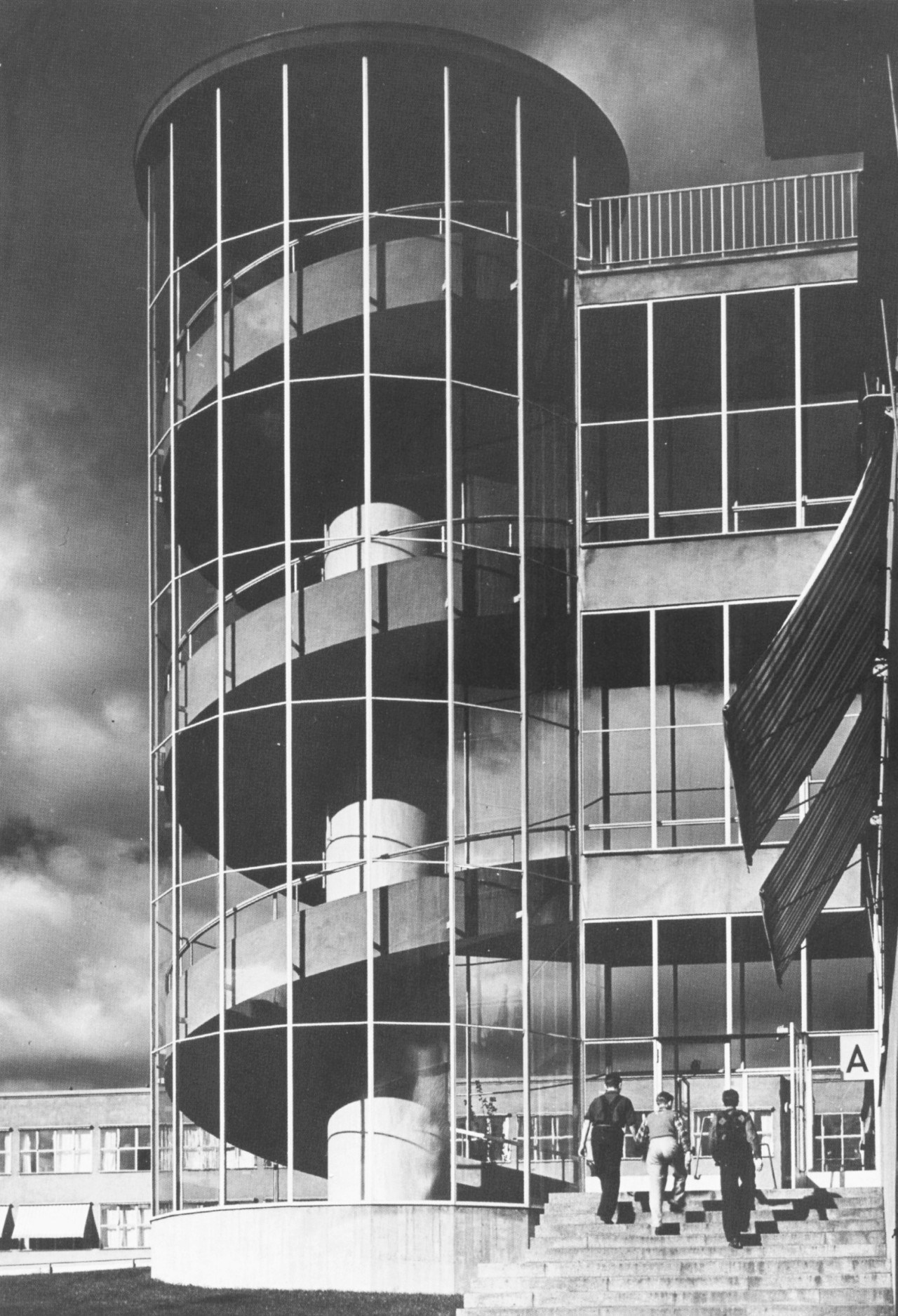 Archillect ID 407542