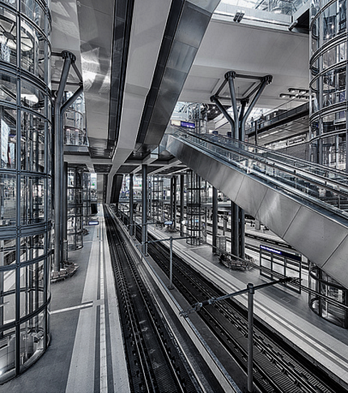 Archillect ID 407551