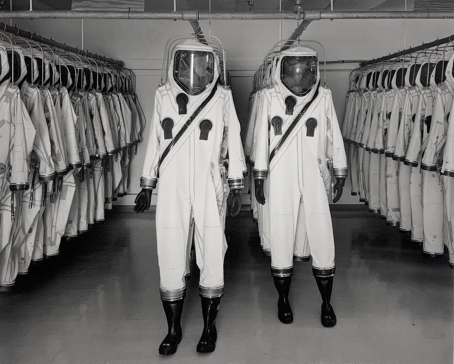 Archillect ID 407619