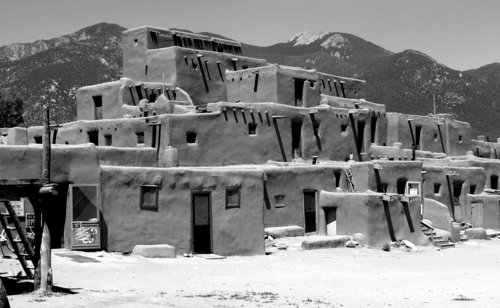 Archillect ID 407659