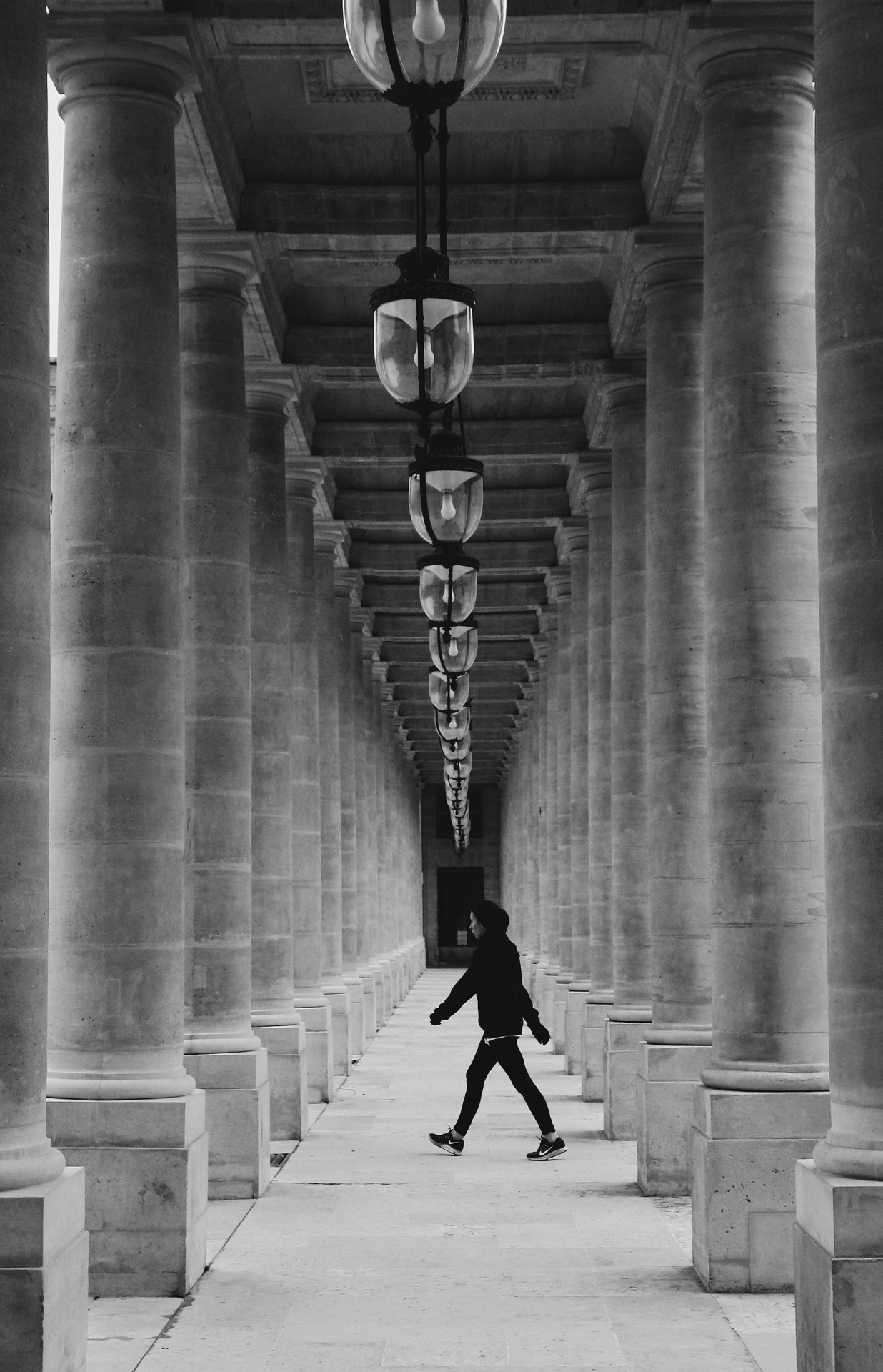 Archillect ID 407770