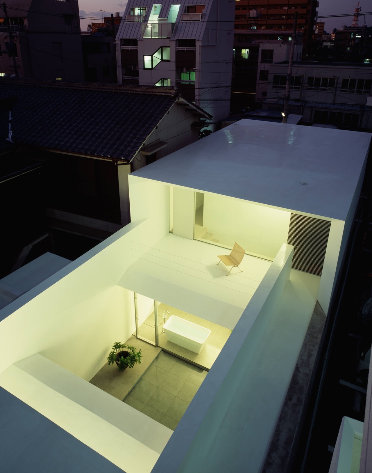 Archillect ID 407773