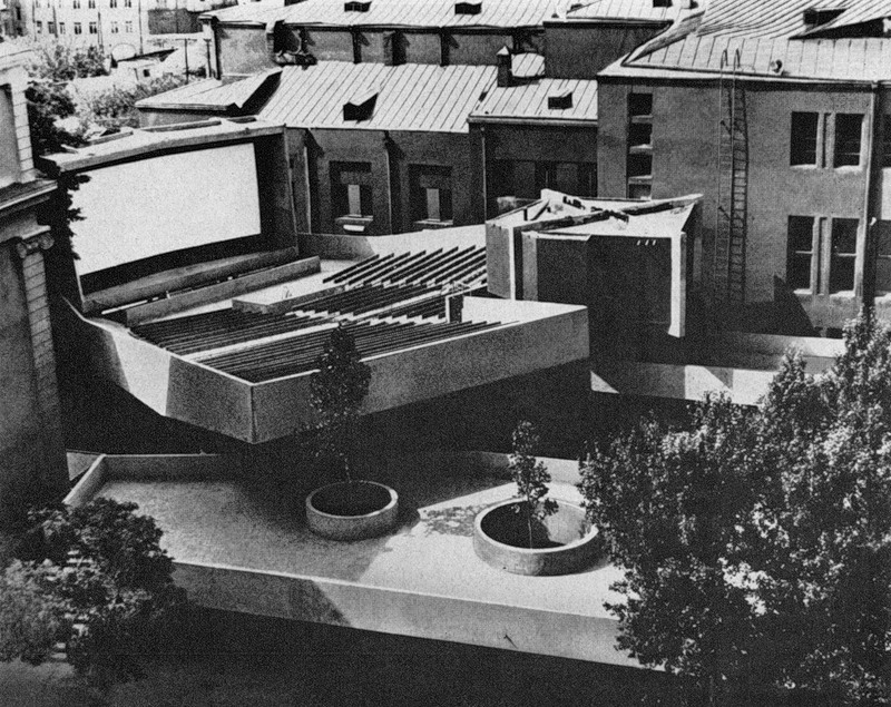 Archillect ID 407815