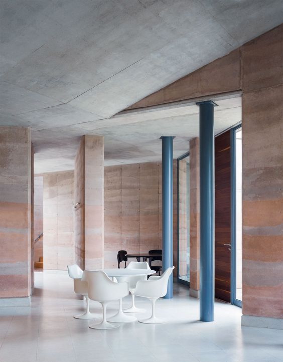 Archillect ID 407861