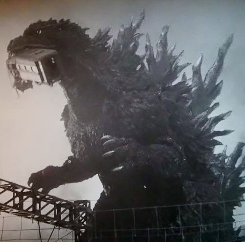 Archillect ID 407907