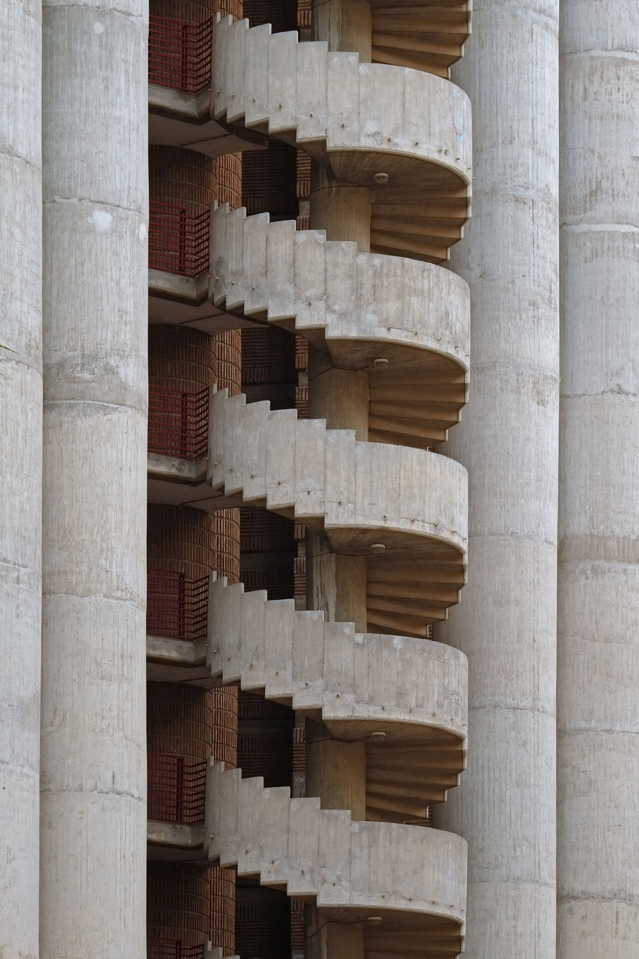 Archillect ID 407909