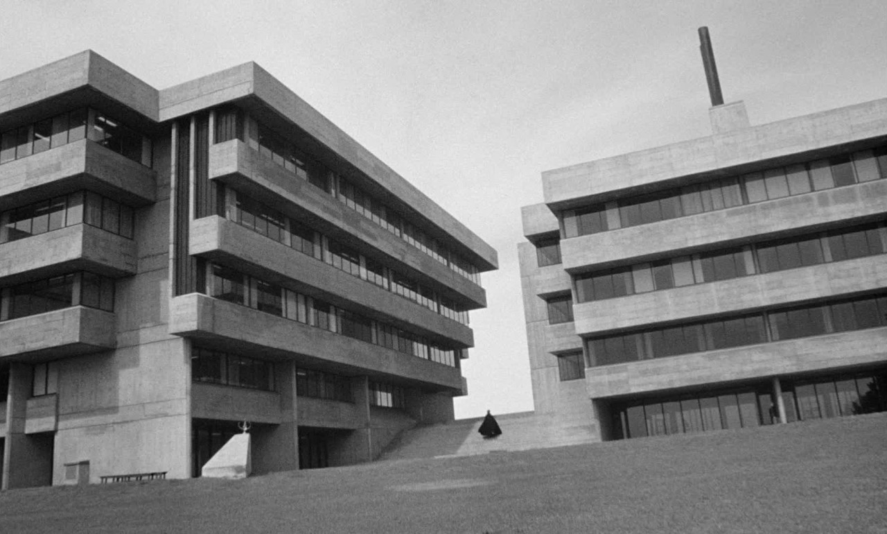 Archillect ID 407954