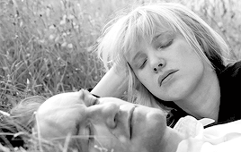 Archillect ID 407971