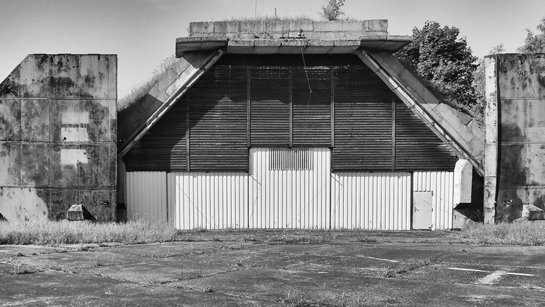 Archillect ID 408000