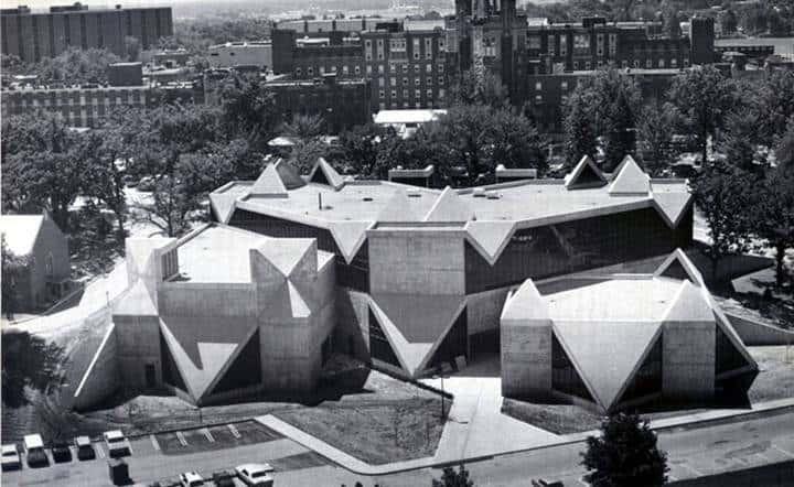 Archillect ID 408019