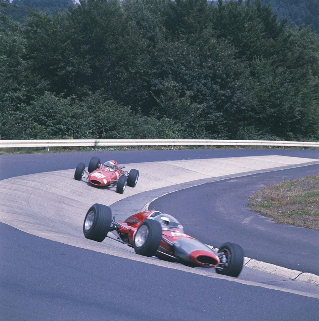 Archillect ID 408028