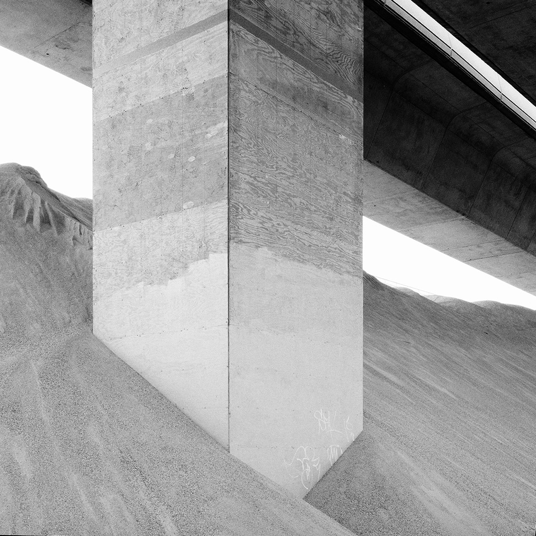 Archillect ID 408035