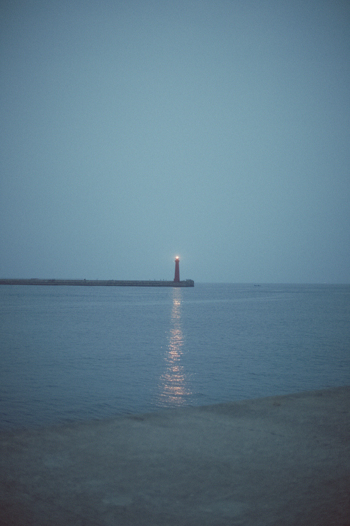 Archillect ID 408078