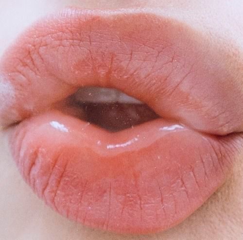 Archillect ID 408085