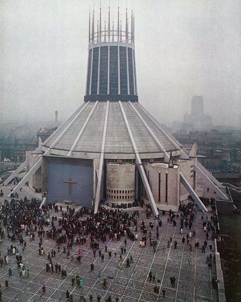 Archillect ID 408175