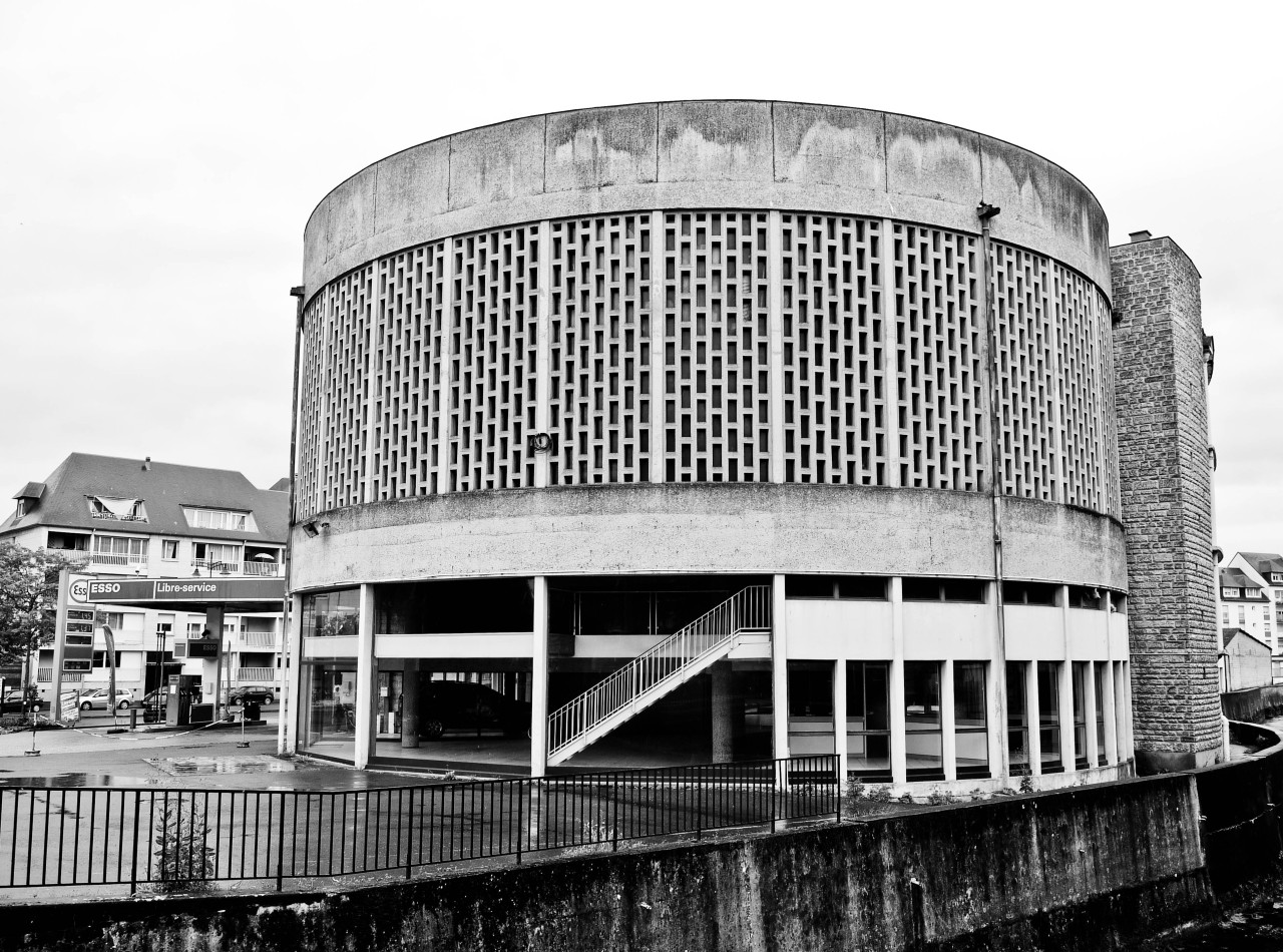 Archillect ID 408257