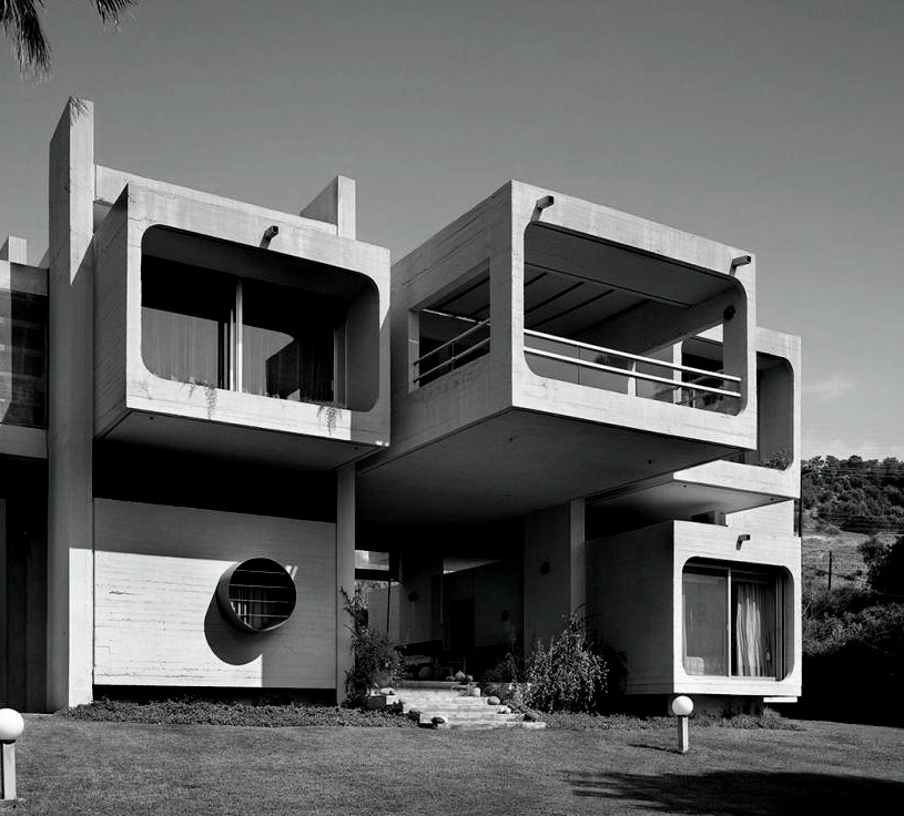 Archillect ID 408341