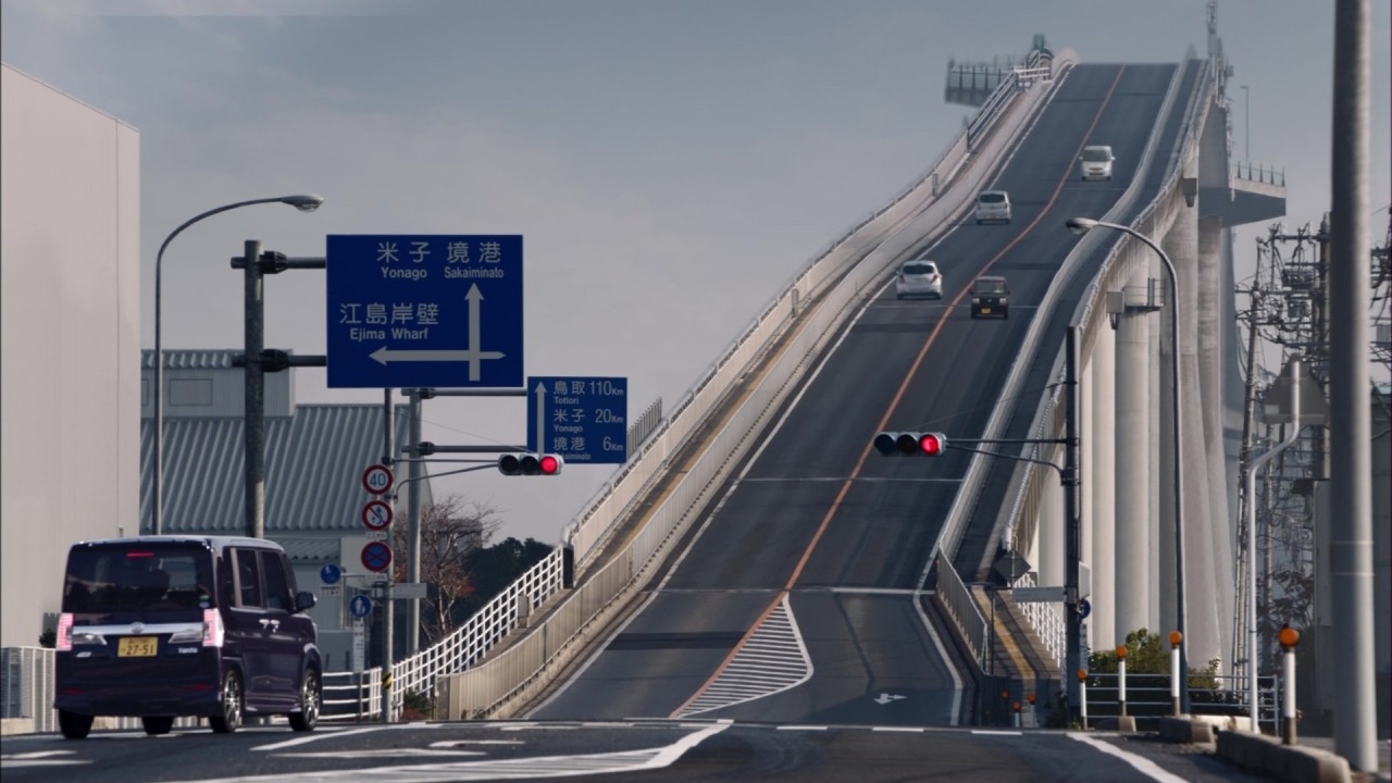 Archillect ID 408438