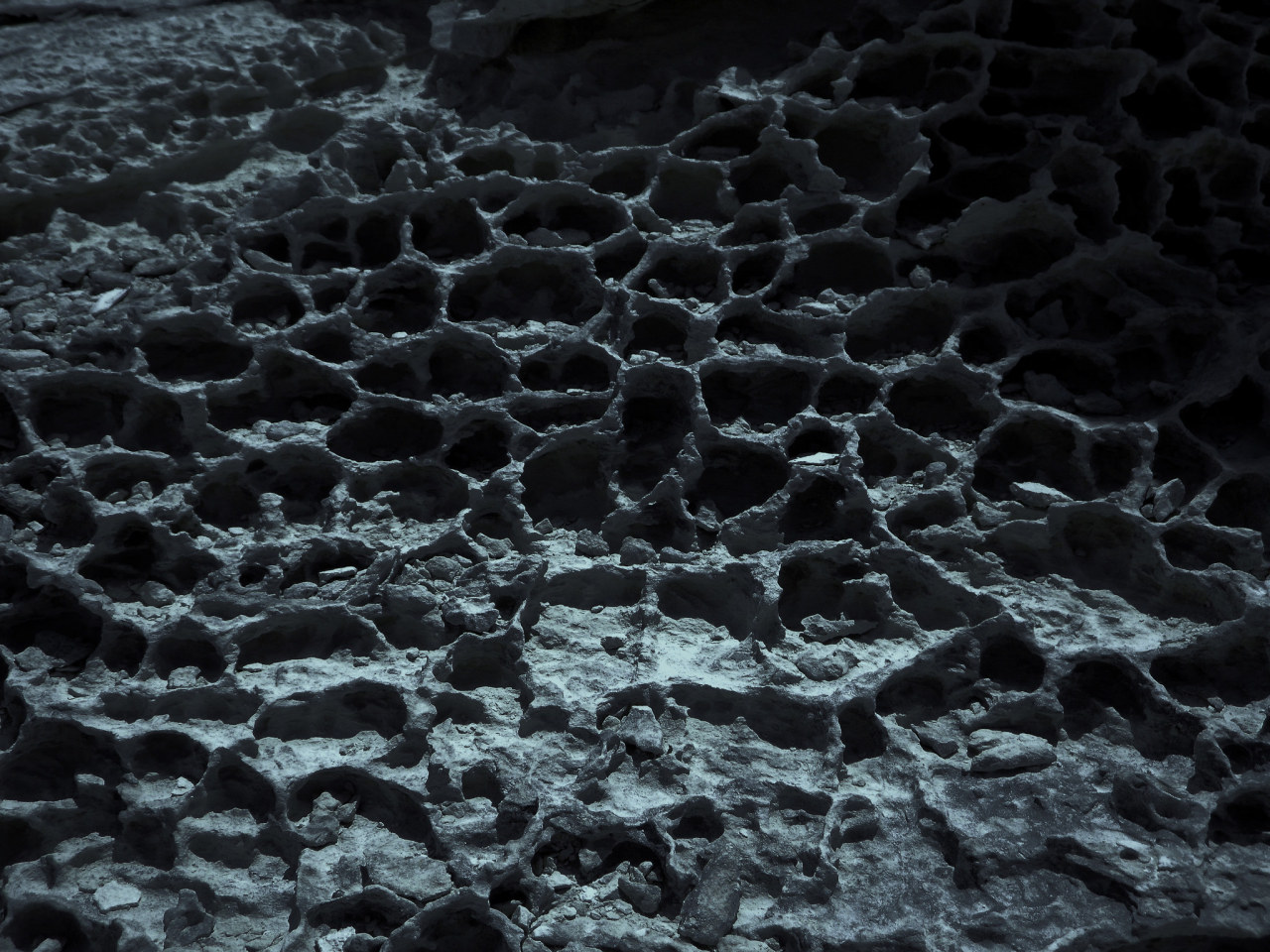 Archillect ID 408520