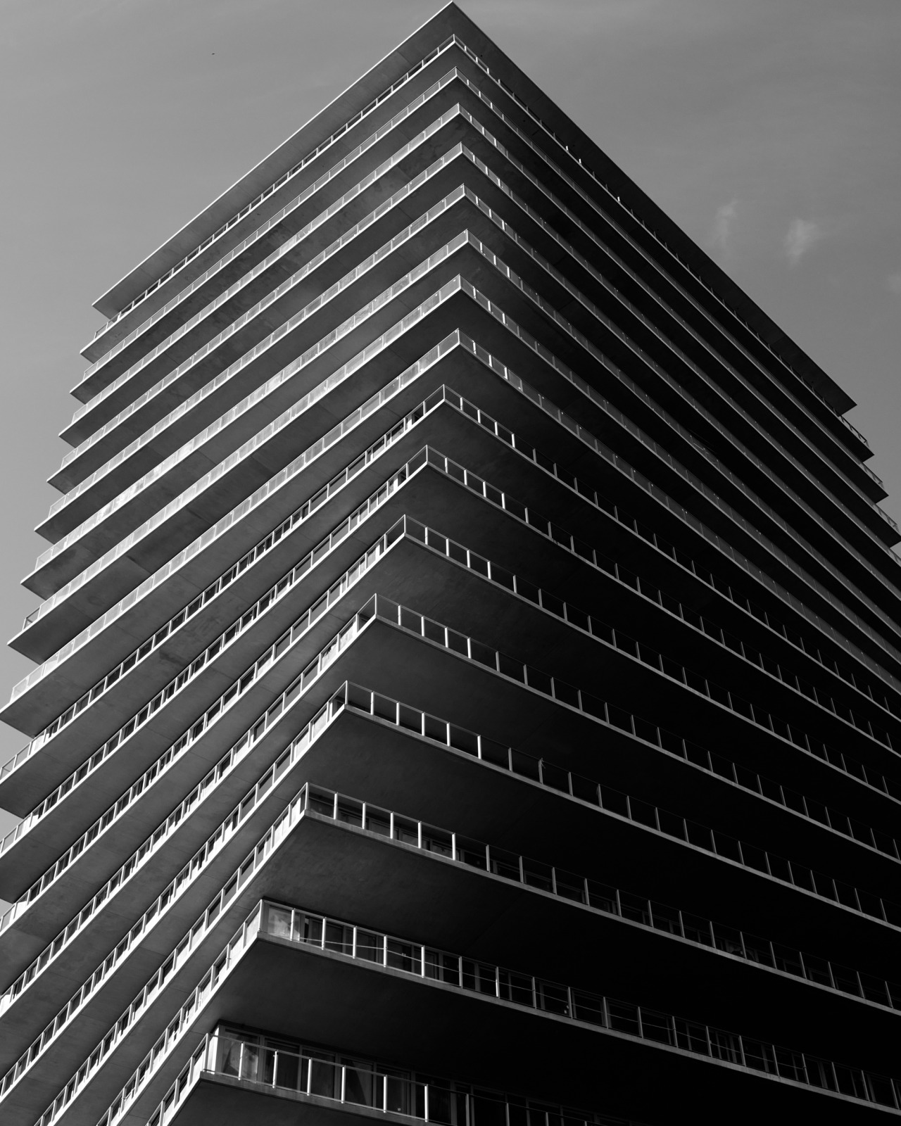 Archillect ID 408570