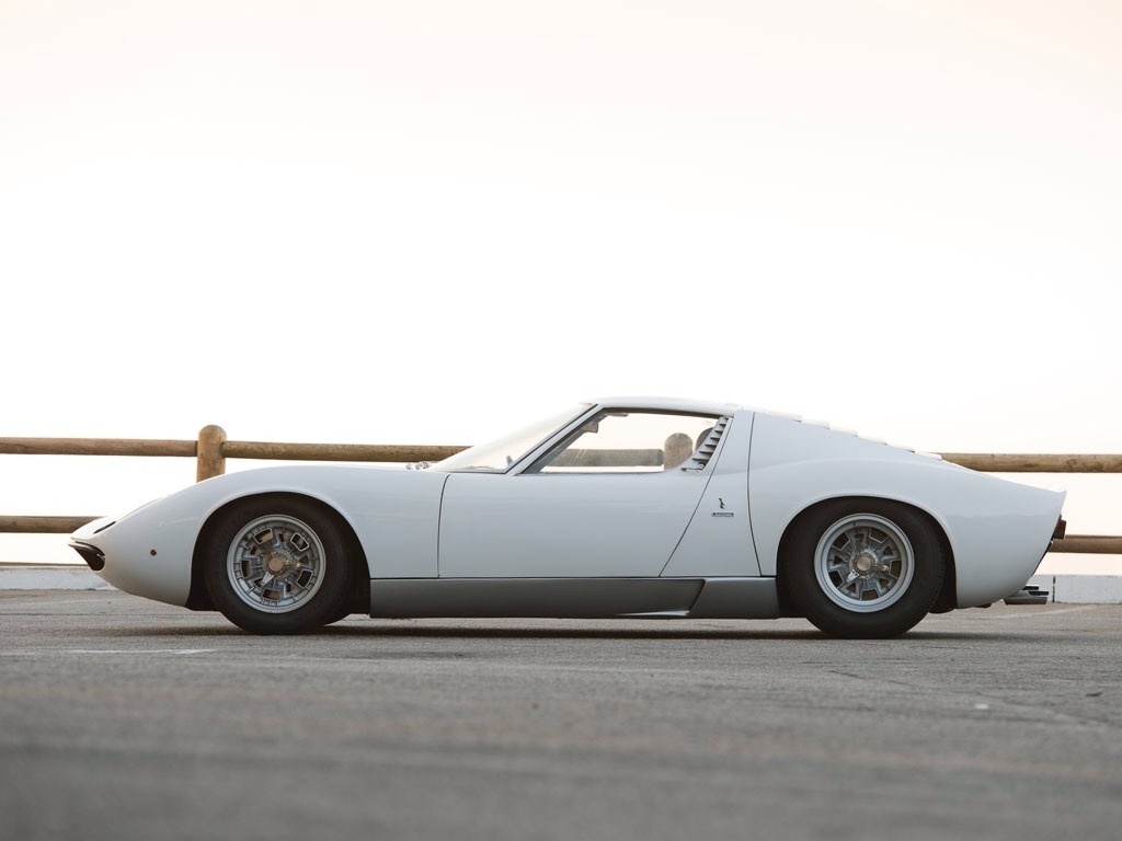 Archillect ID 408578