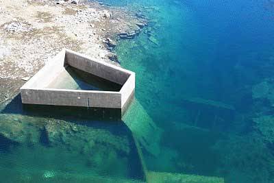 Archillect ID 408579