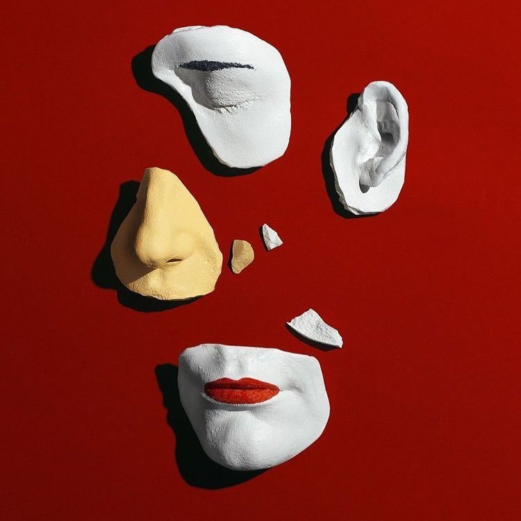 Archillect ID 408628