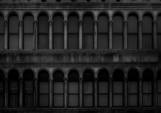 Archillect ID 408670