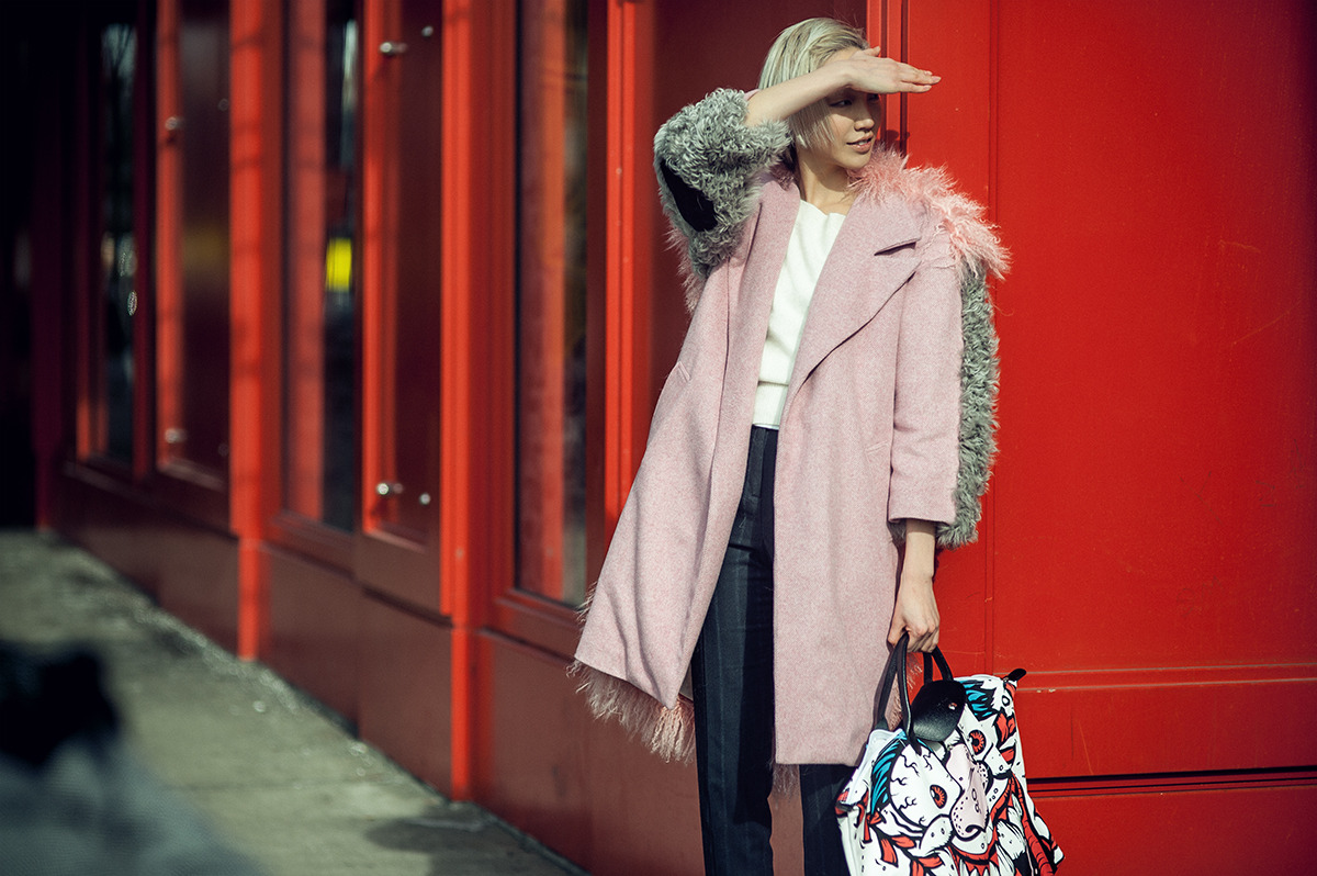 Archillect ID 408698