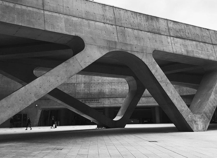 Archillect ID 408828