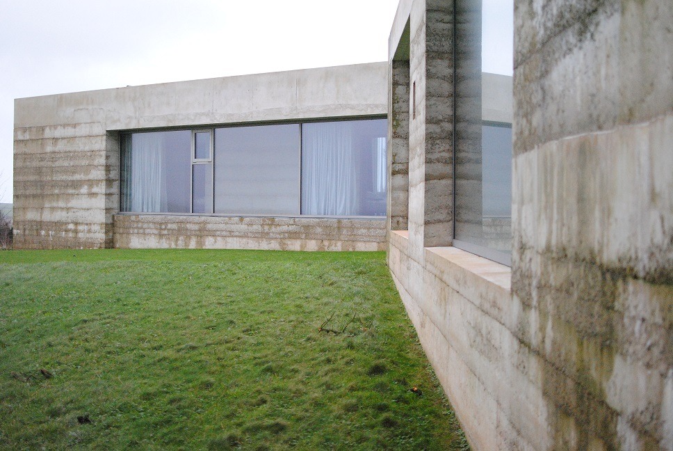 Archillect ID 408863